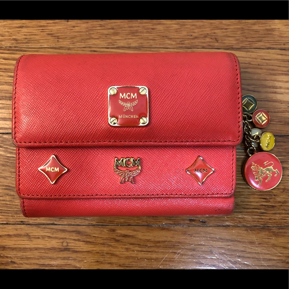 MCM München coral leather tri-fold wallet